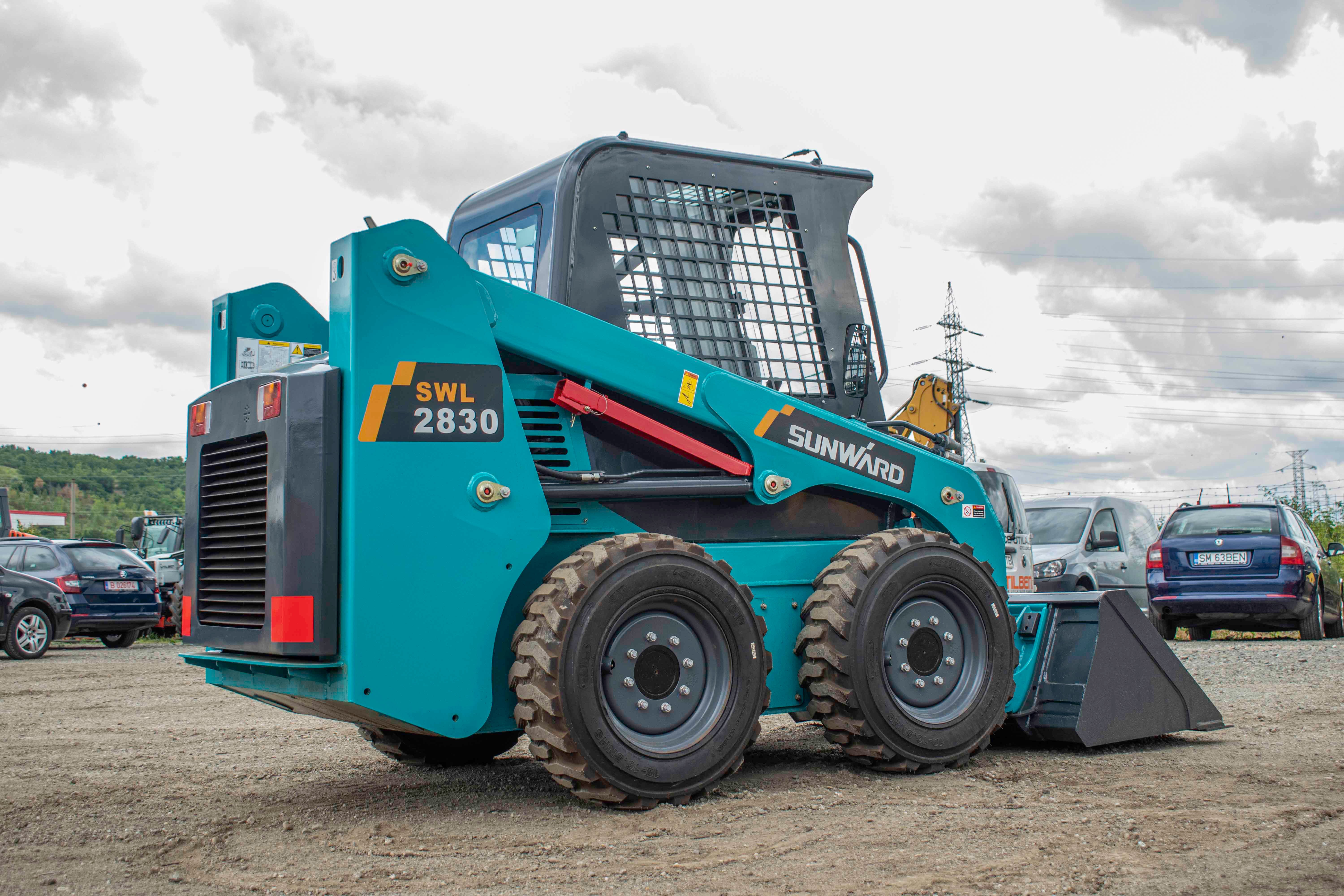 Miniincarcator SUNWARD SWL2830 65 CP