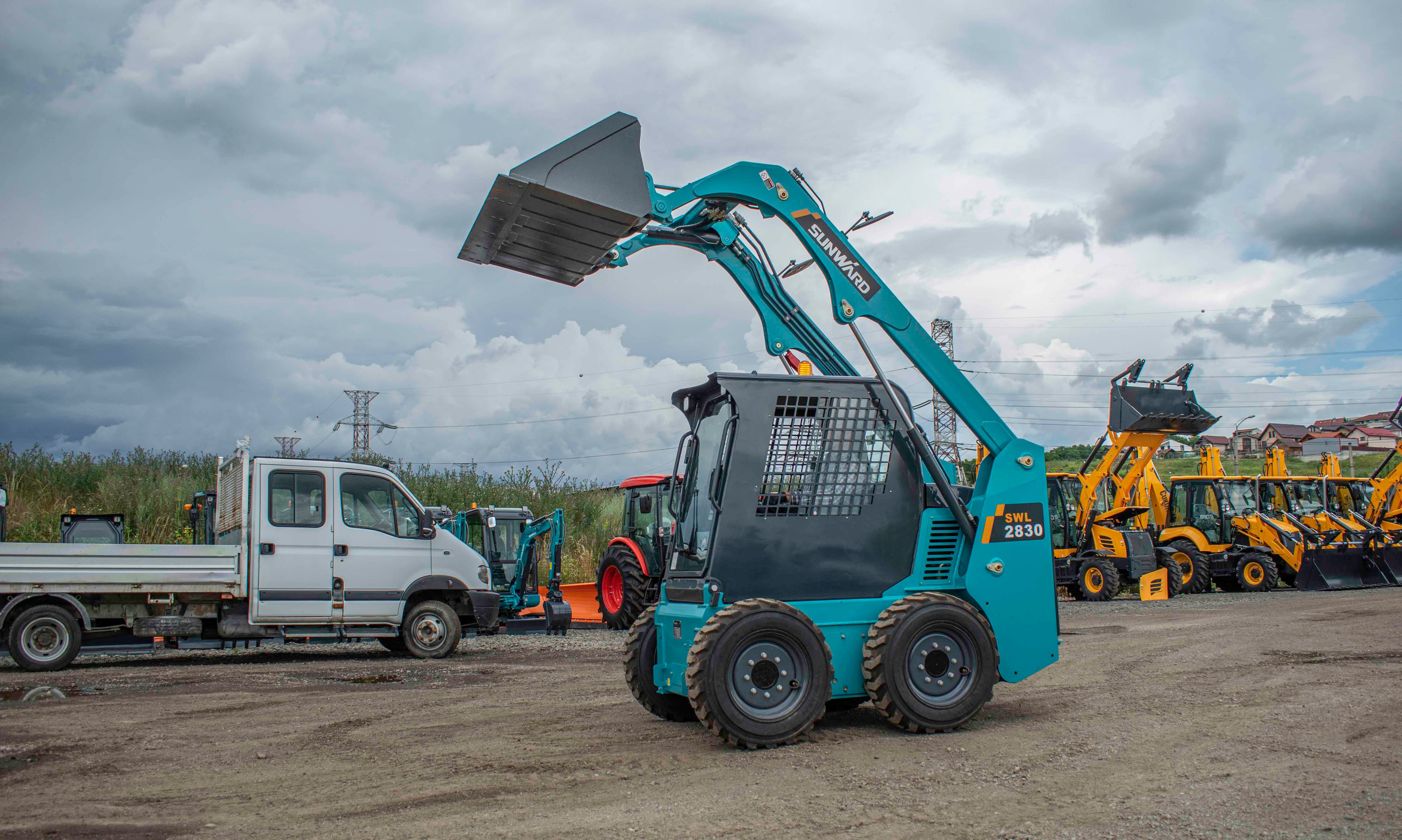 Miniincarcator SUNWARD SWL 2830 65 CP cupa