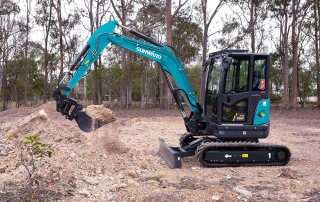 excavator mic 3 tone