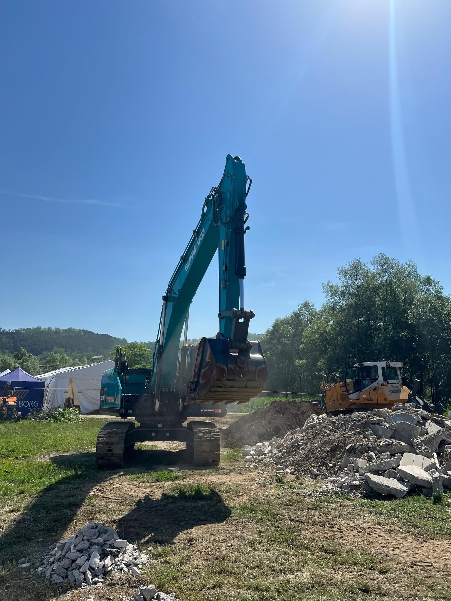 Excavator Sunward SWE215F de 21,8 tone